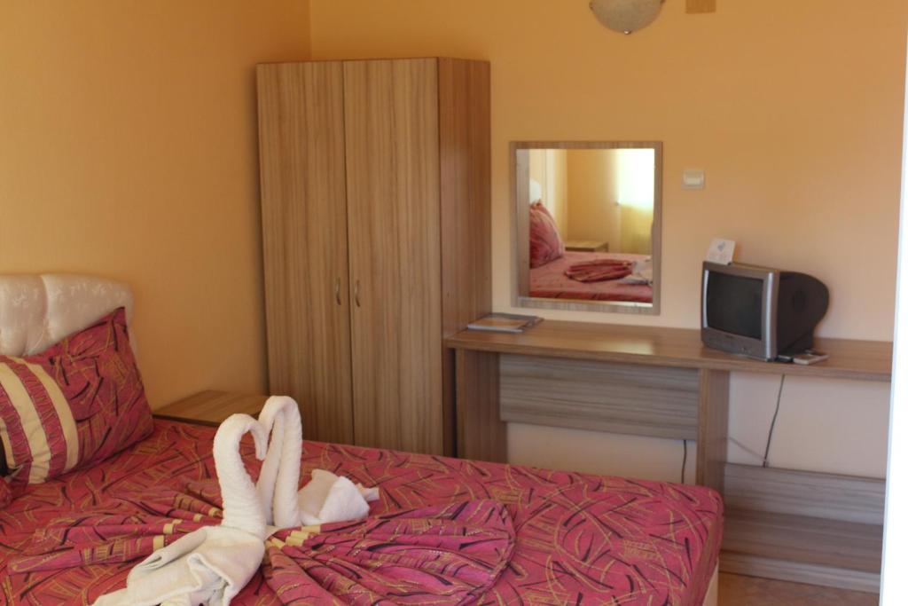 Viva Beach Hotel Pomorie Exterior foto